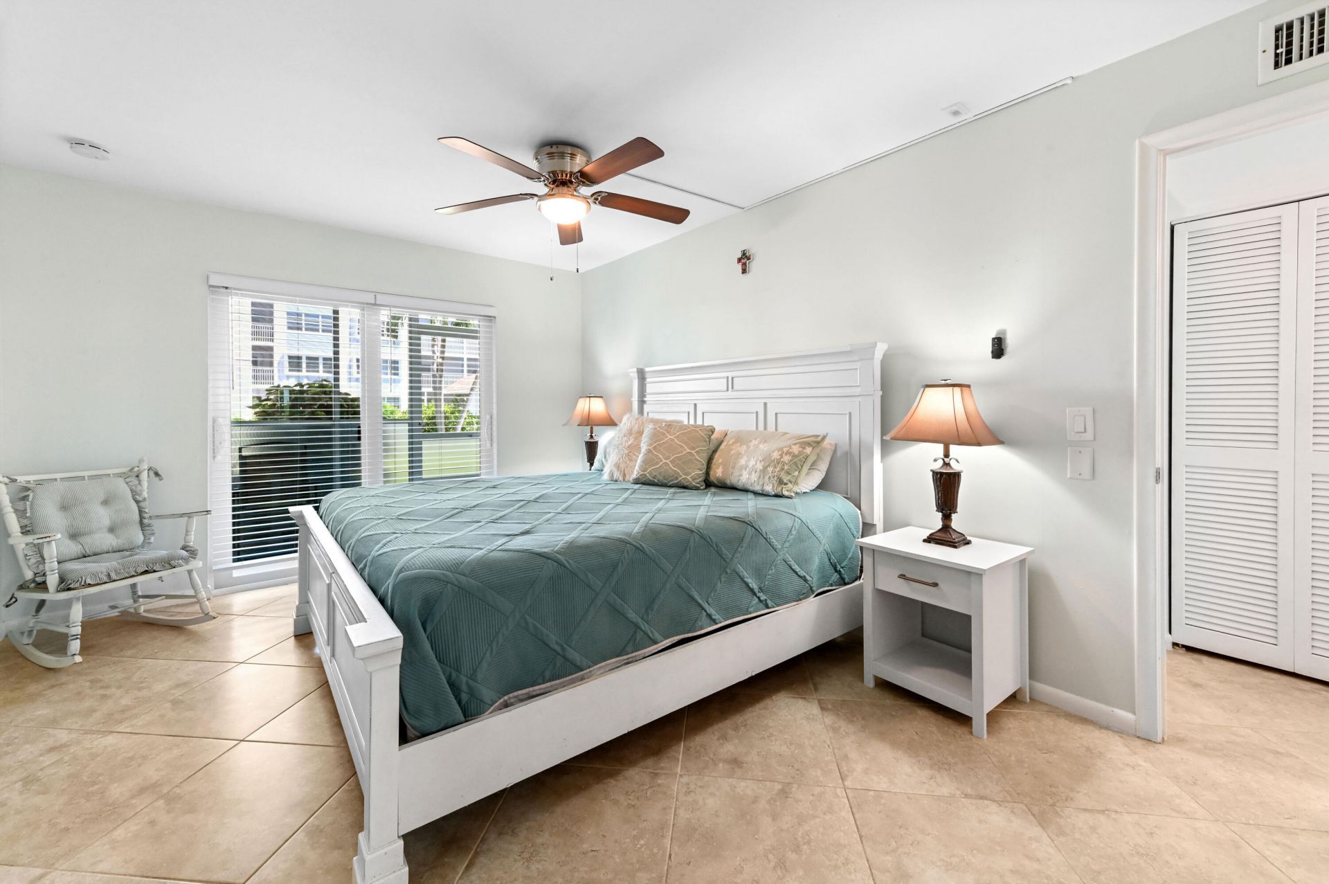 1516 S Lakeside Drive, Unit 110, Lake Worth Beach, FL 33460 Photo