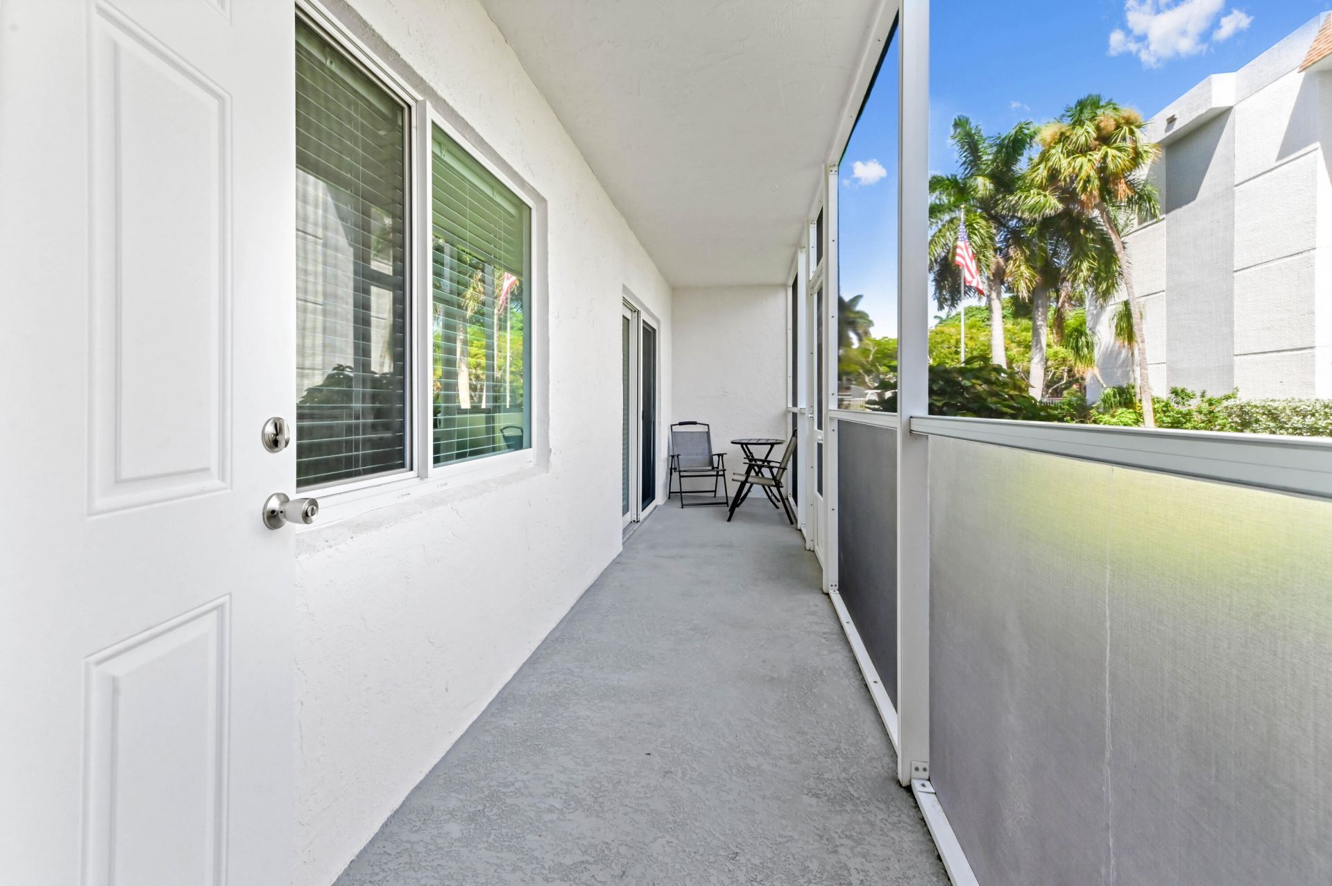 1516 S Lakeside Drive, Unit 110, Lake Worth Beach, FL 33460 Photo