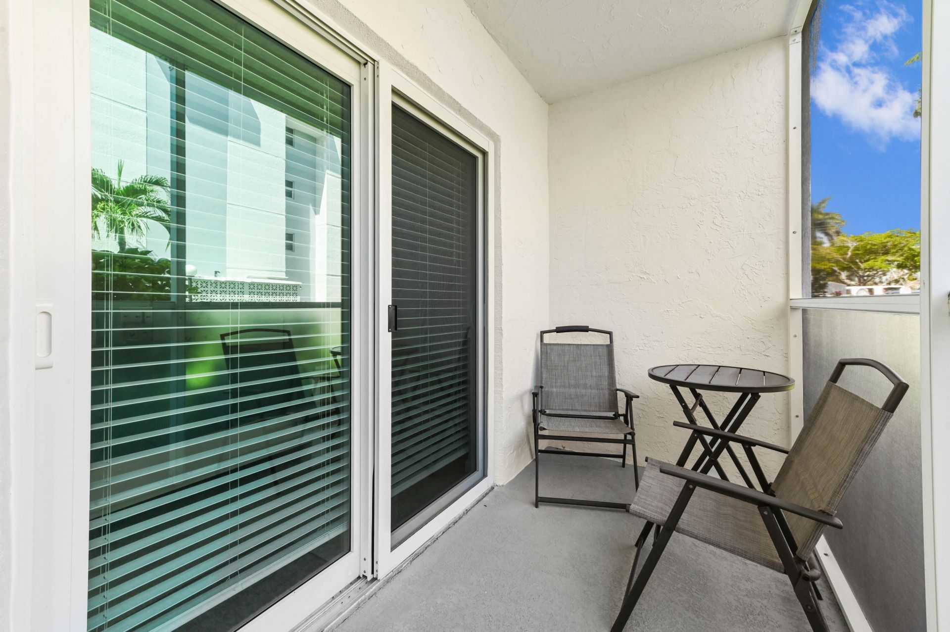 1516 S Lakeside Drive, Unit 110, Lake Worth Beach, FL 33460 Photo