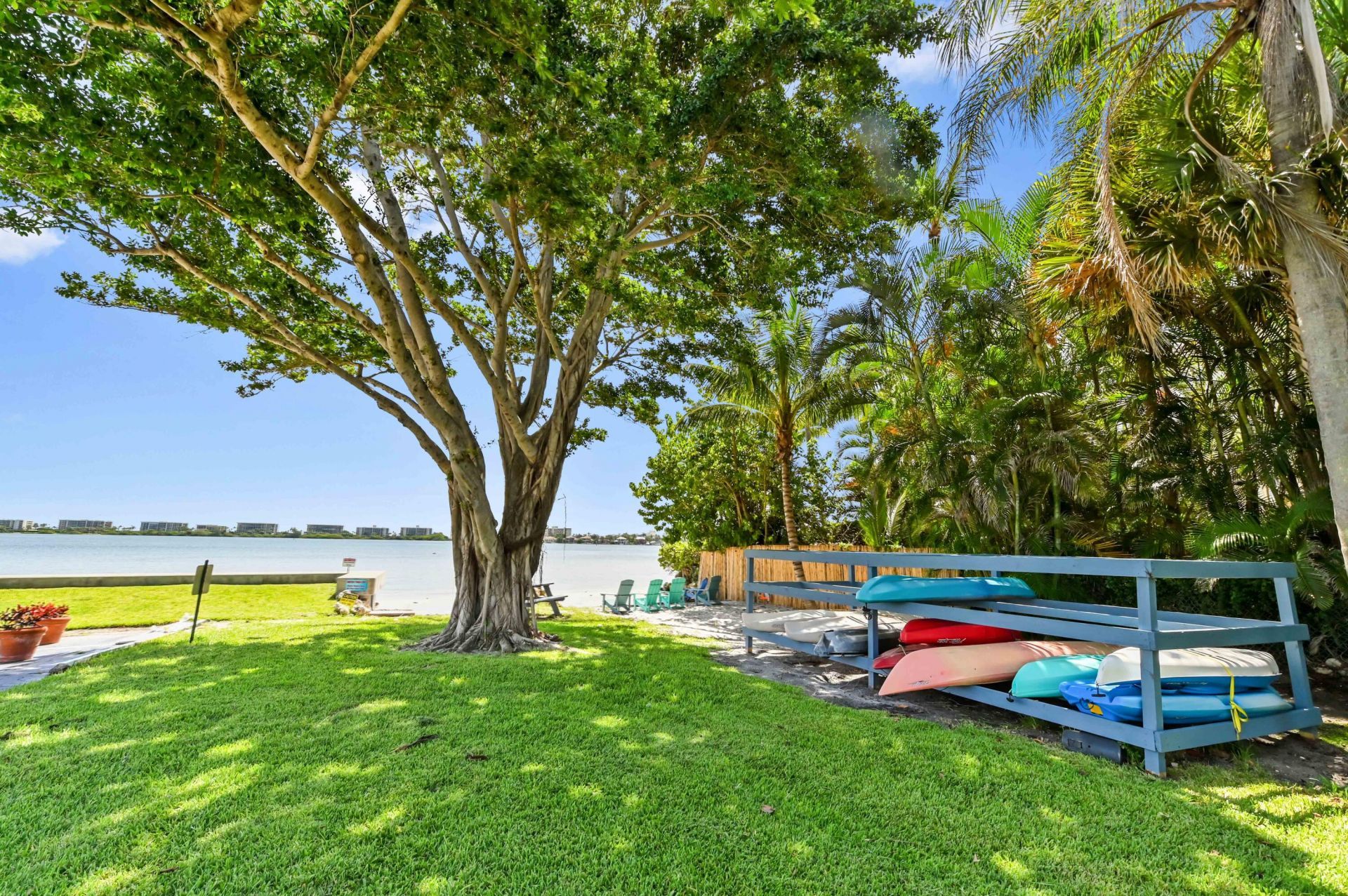 1516 S Lakeside Drive, Unit 110, Lake Worth Beach, FL 33460 Photo