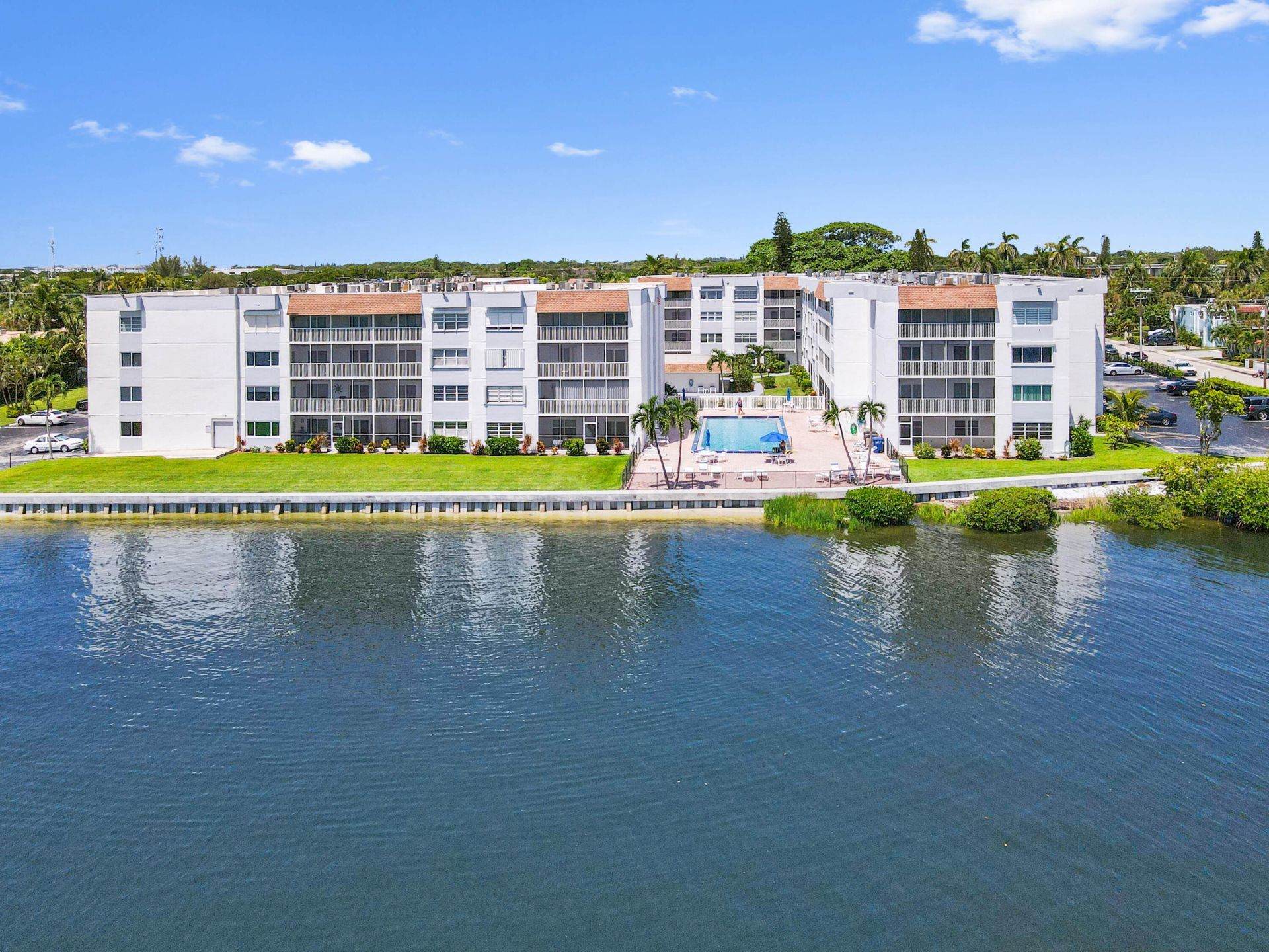 1516 S Lakeside Drive, Unit 110, Lake Worth Beach, FL 33460 Photo