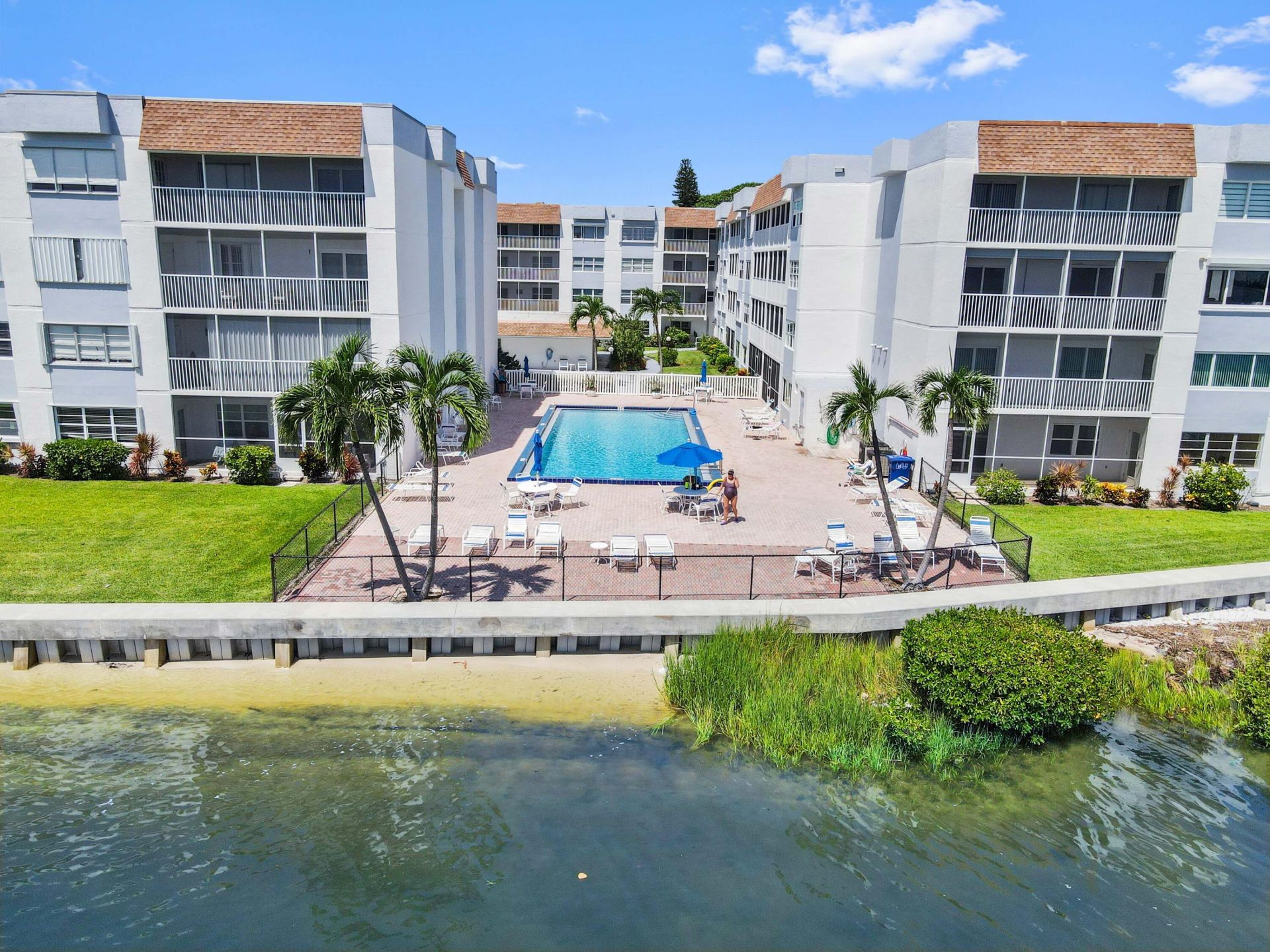 1516 S Lakeside Drive, Unit 110, Lake Worth Beach, FL 33460 Photo