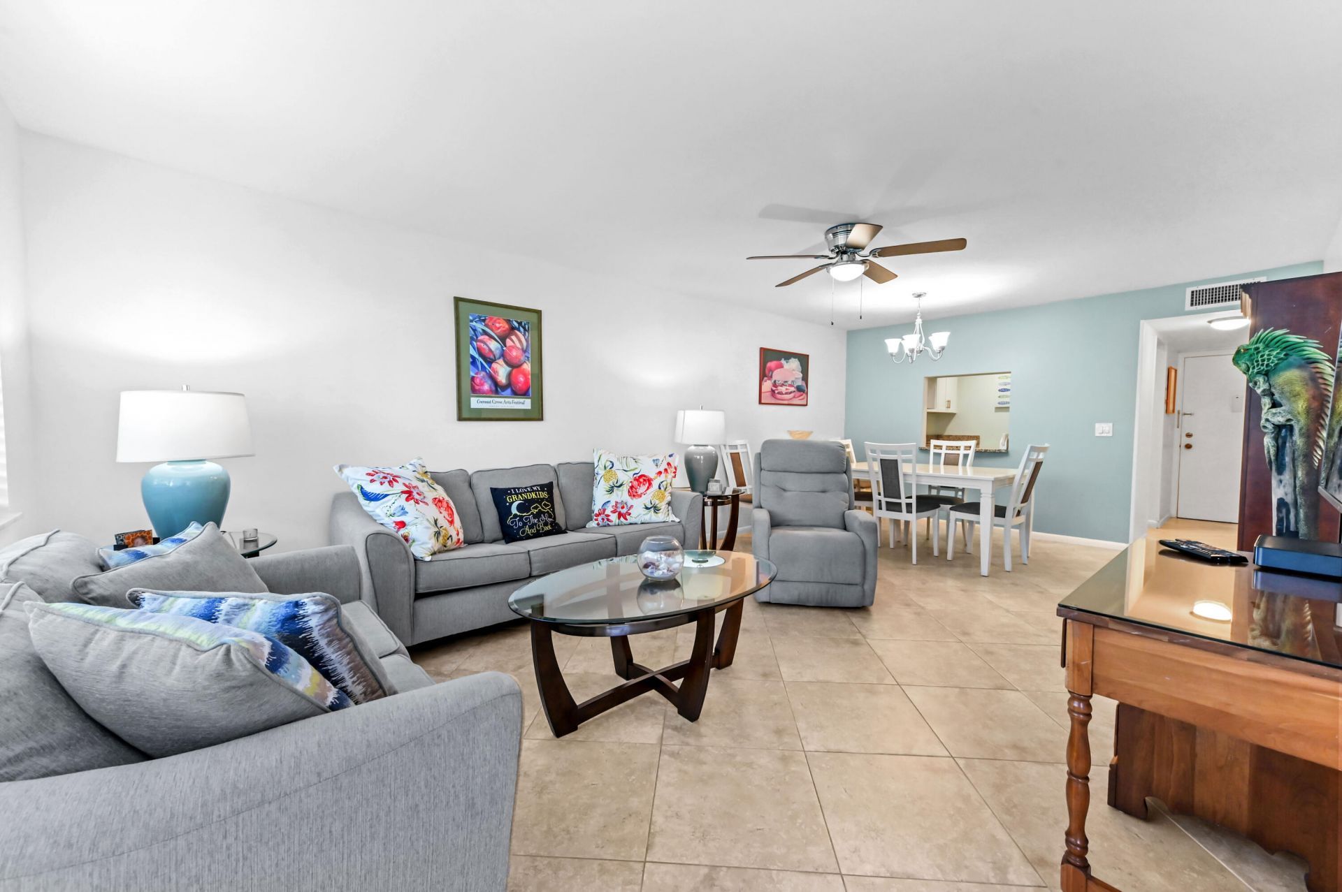 1516 S Lakeside Drive, Unit 110, Lake Worth Beach, FL 33460 Photo
