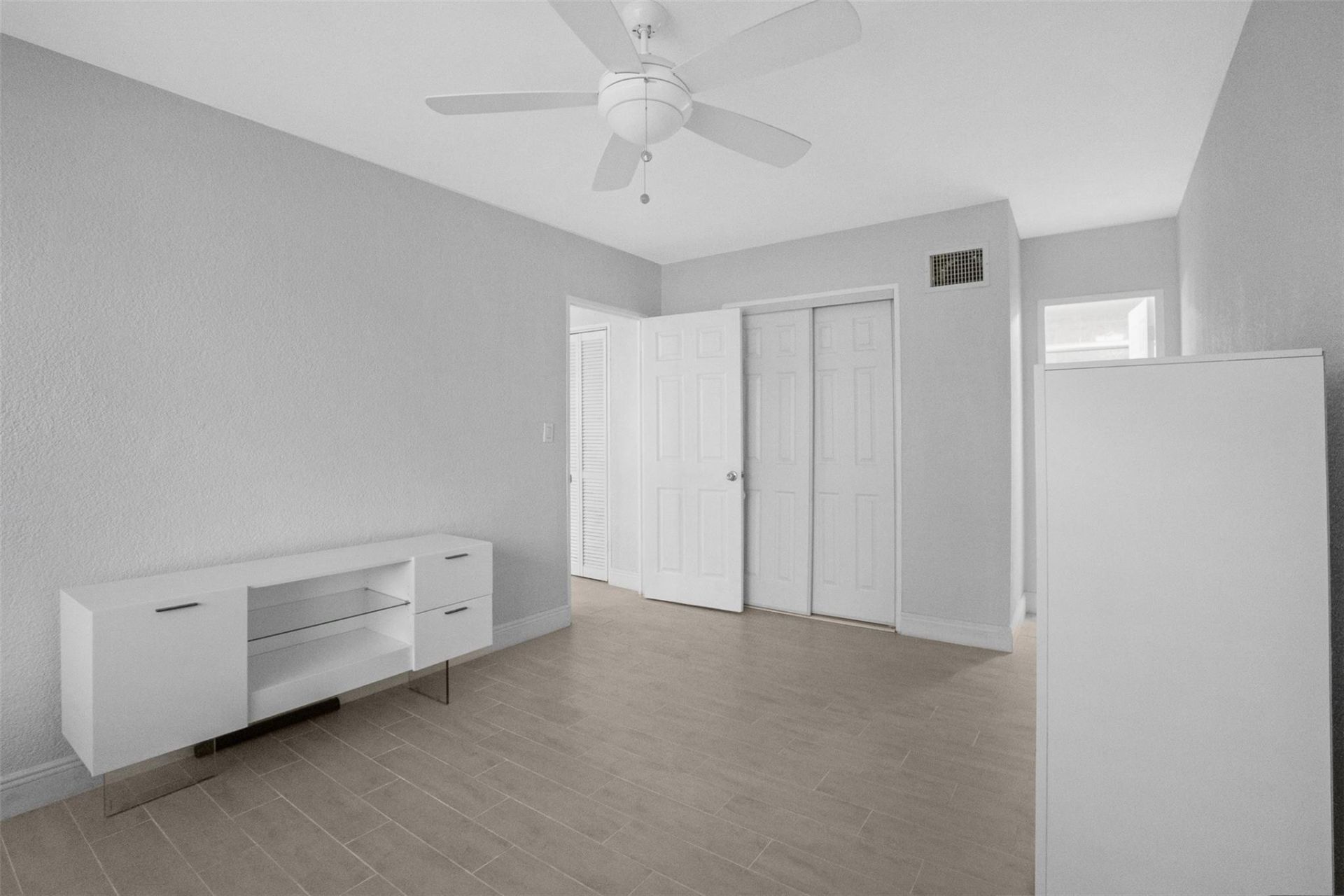 1000 SE 4th Street, Unit 127, Fort Lauderdale, FL 33301 Photo