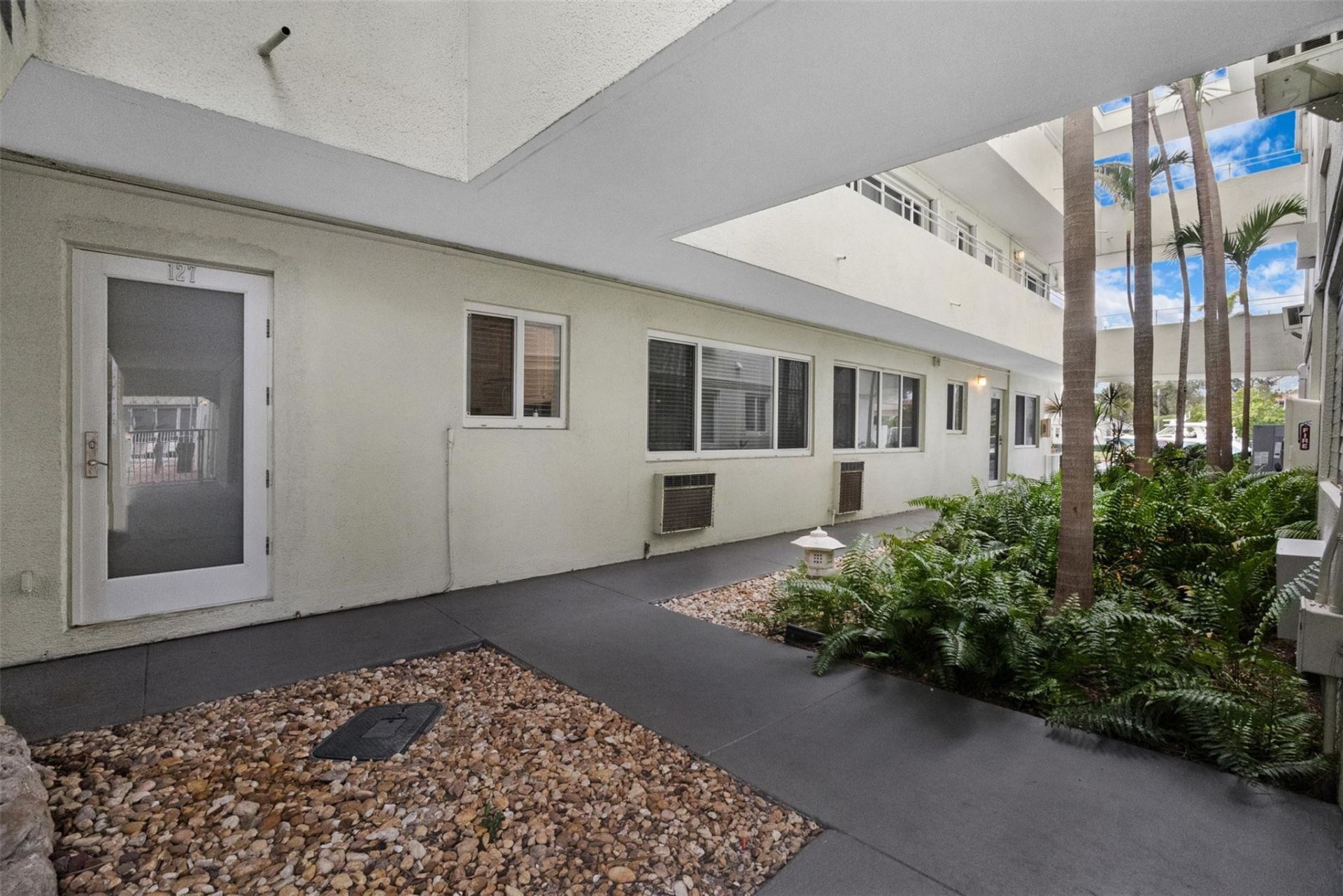 1000 SE 4th Street, Unit 127, Fort Lauderdale, FL 33301 Photo