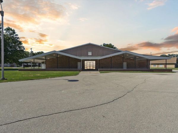 1125 E Cranston Road, Beloit, WI 53511