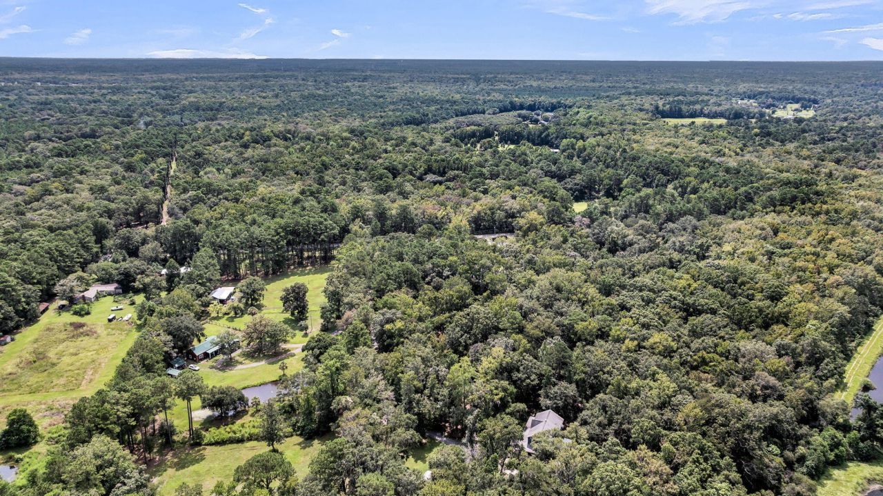 3950 Humbert Road Photo 10