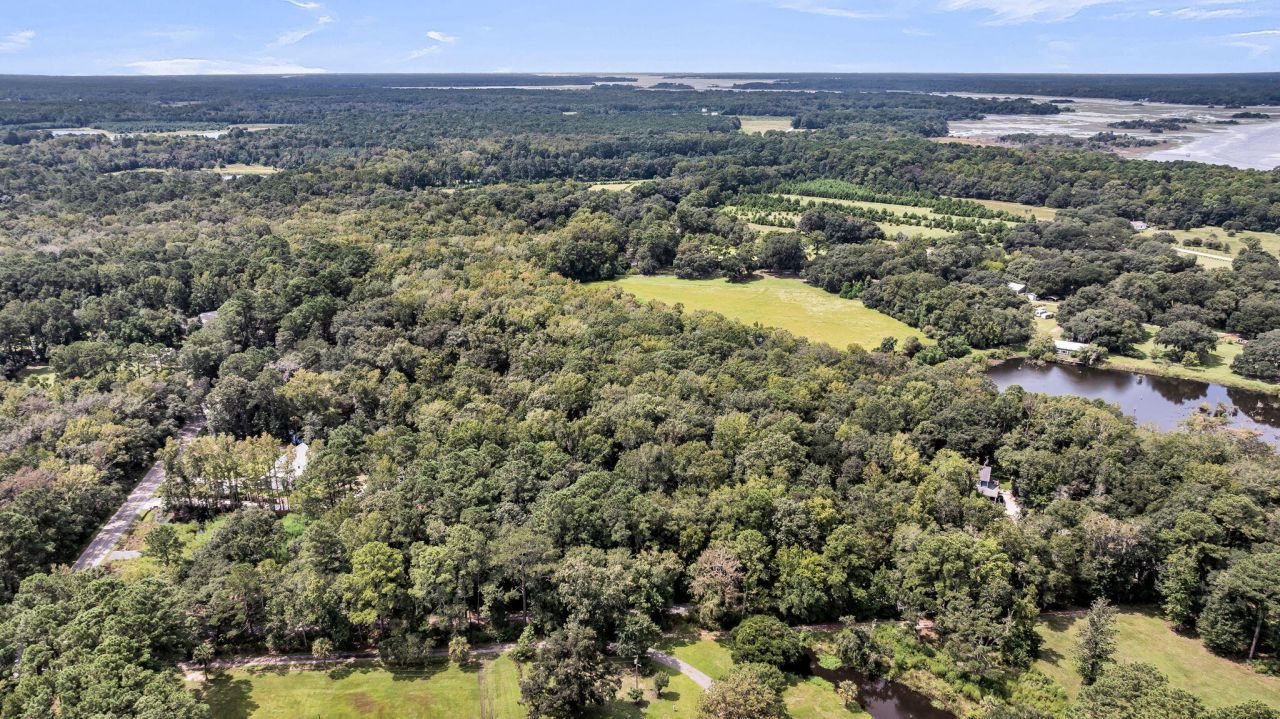 3950 Humbert Road Photo 14