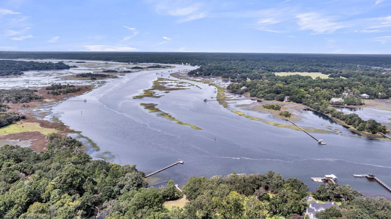 3950 Humbert Road Photo 18