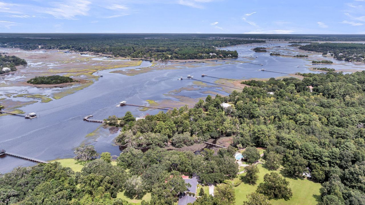 3950 Humbert Road Photo 19