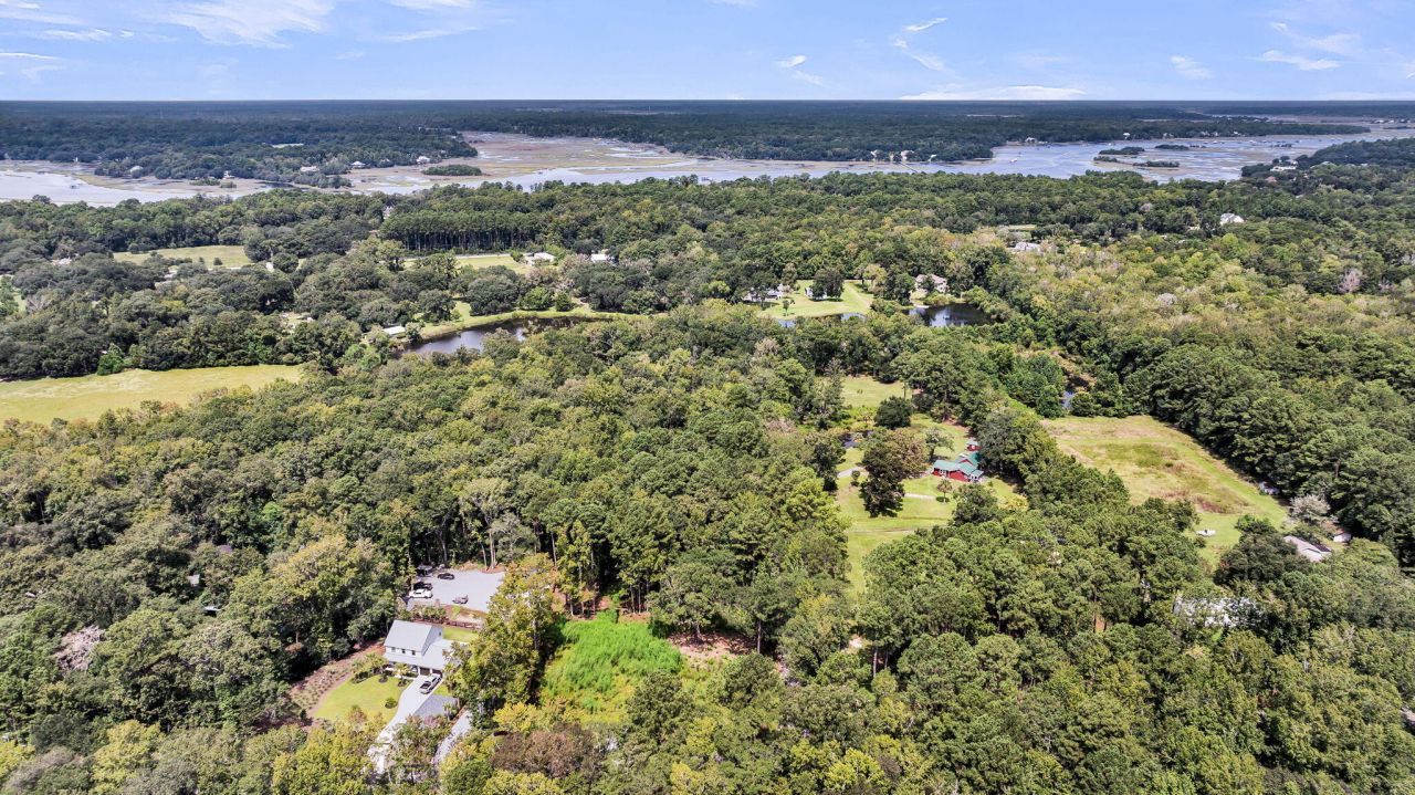 3950 Humbert Road Photo 2