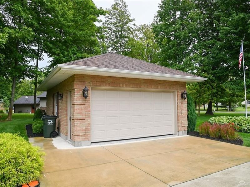 9072 Stillwater Drive, Bradford, OH 45308 Photo 10