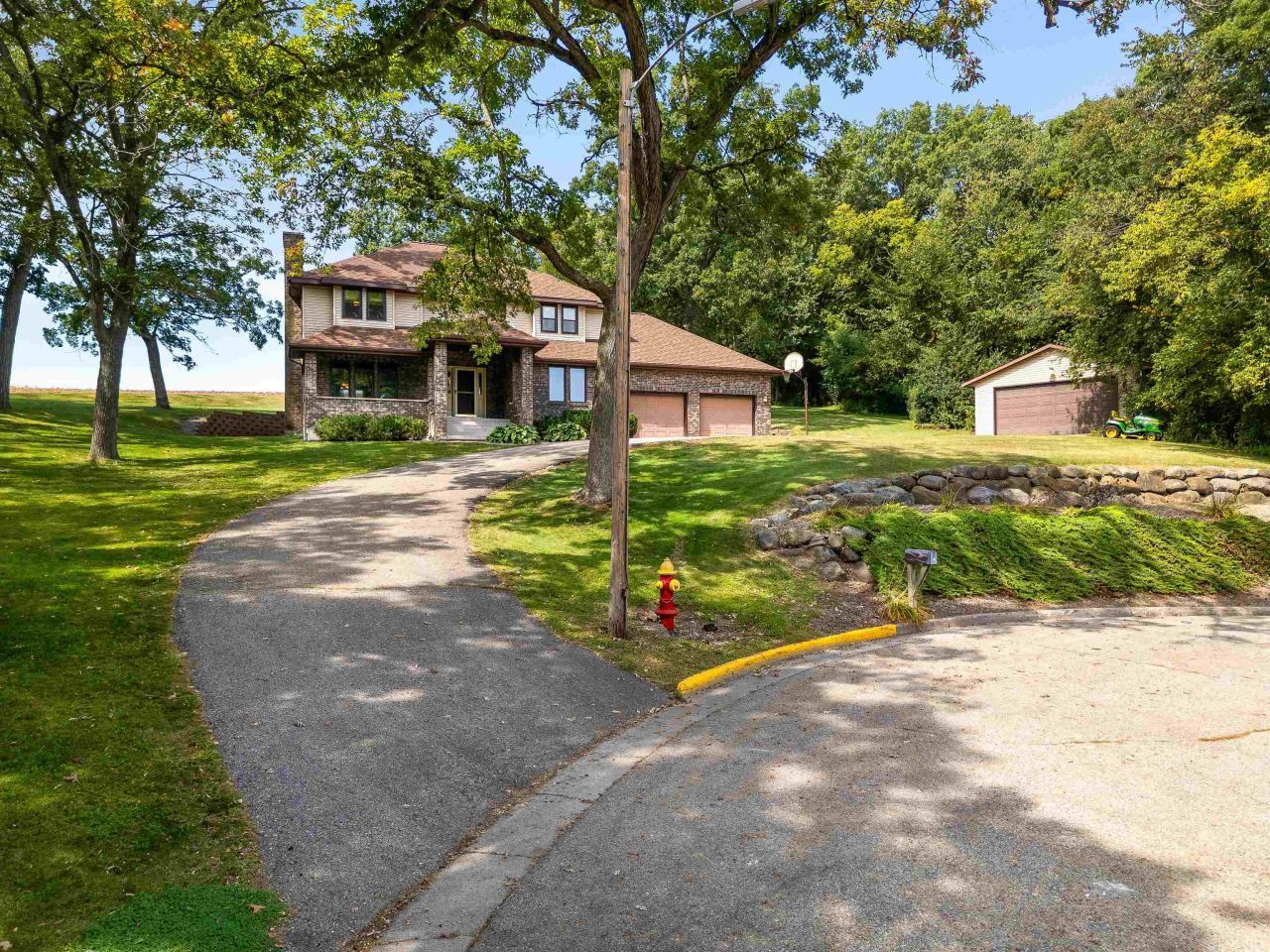 613 Mohawk Court, Waterloo, WI 53594 Main Photo