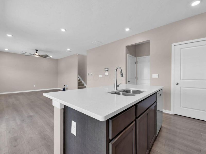 4410 Holstein Drive, Columbus, OH 43207 Photo 14