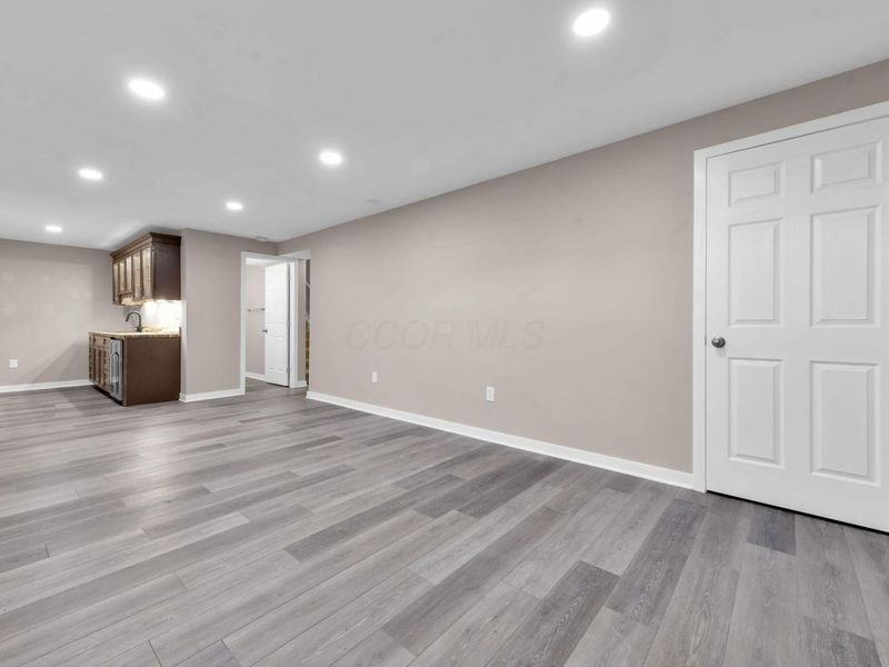 4410 Holstein Drive, Columbus, OH 43207 Photo 25