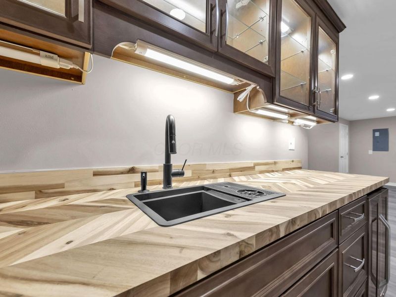 4410 Holstein Drive, Columbus, OH 43207 Photo 29