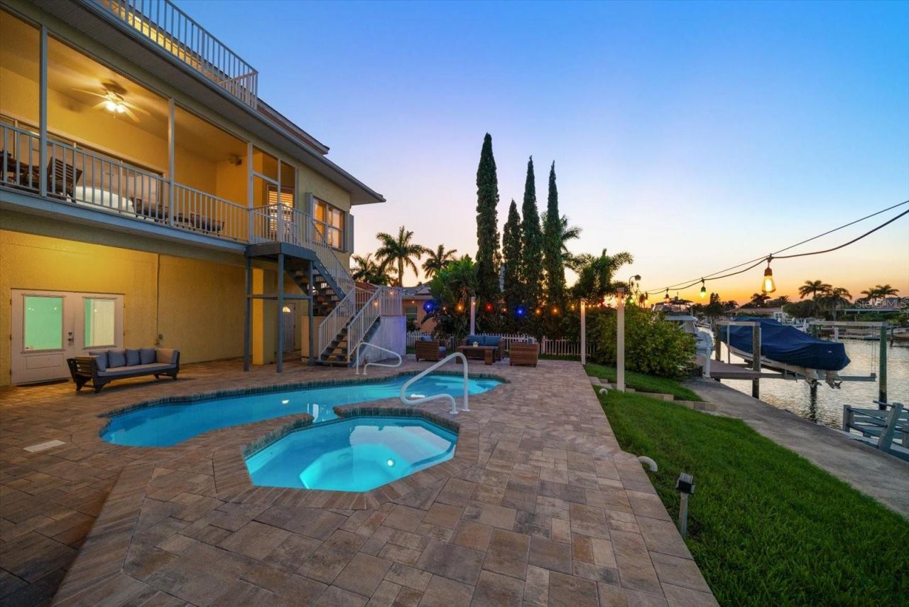 3339 Seaway Drive, New Port Richey, FL 34652 Photo