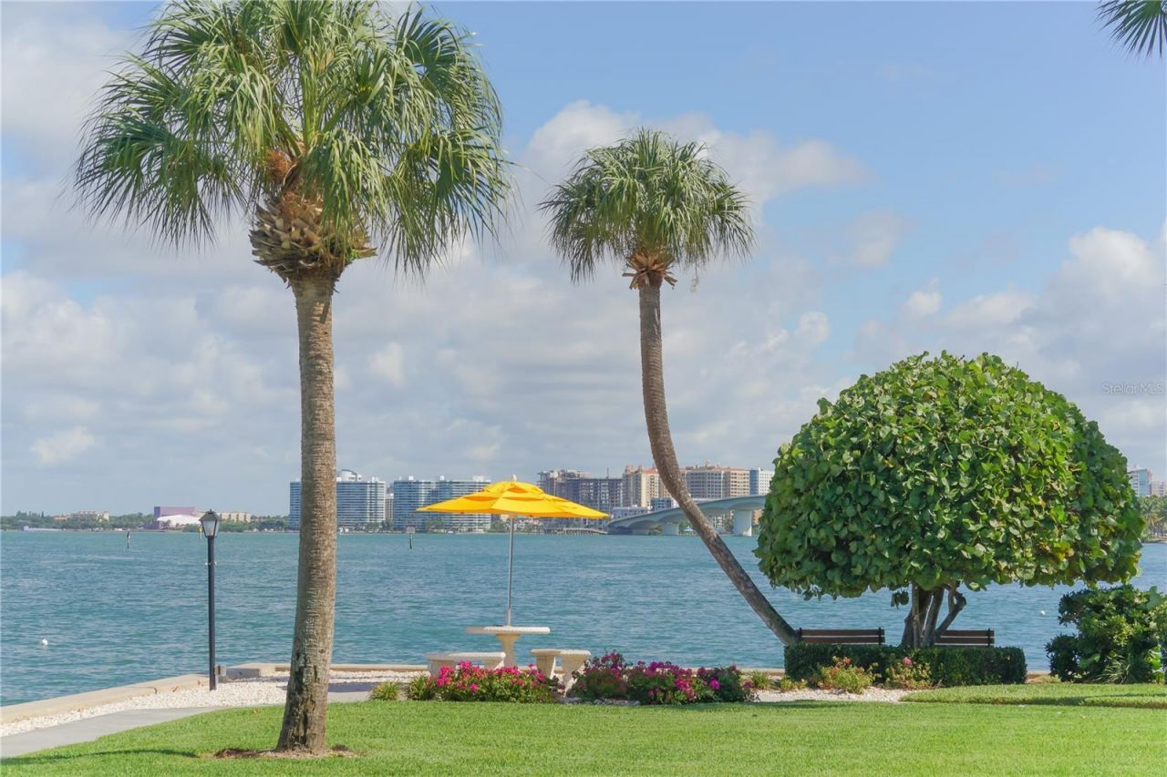 771 John Ringling Boulevard, Unit 7, Sarasota, FL 34236 Photo