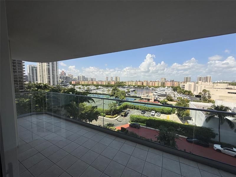 19707 Turnberry Way, Unit 7C, Aventura, FL 33180 Photo