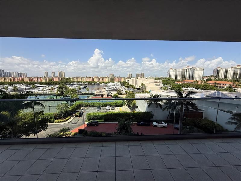 19707 Turnberry Way, Unit 7C, Aventura, FL 33180 Photo