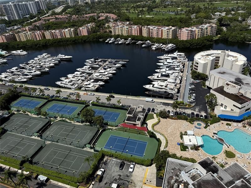 19707 Turnberry Way, Unit 7C, Aventura, FL 33180 Photo