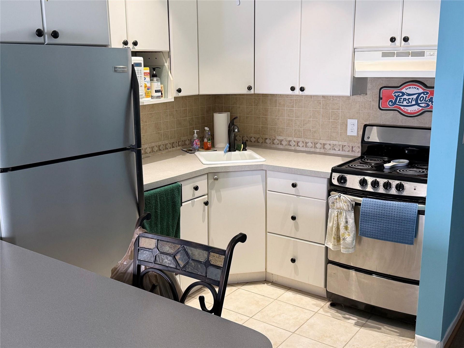 1105 S Riverside Drive, Unit 205, Pompano Beach, FL 33062 Photo