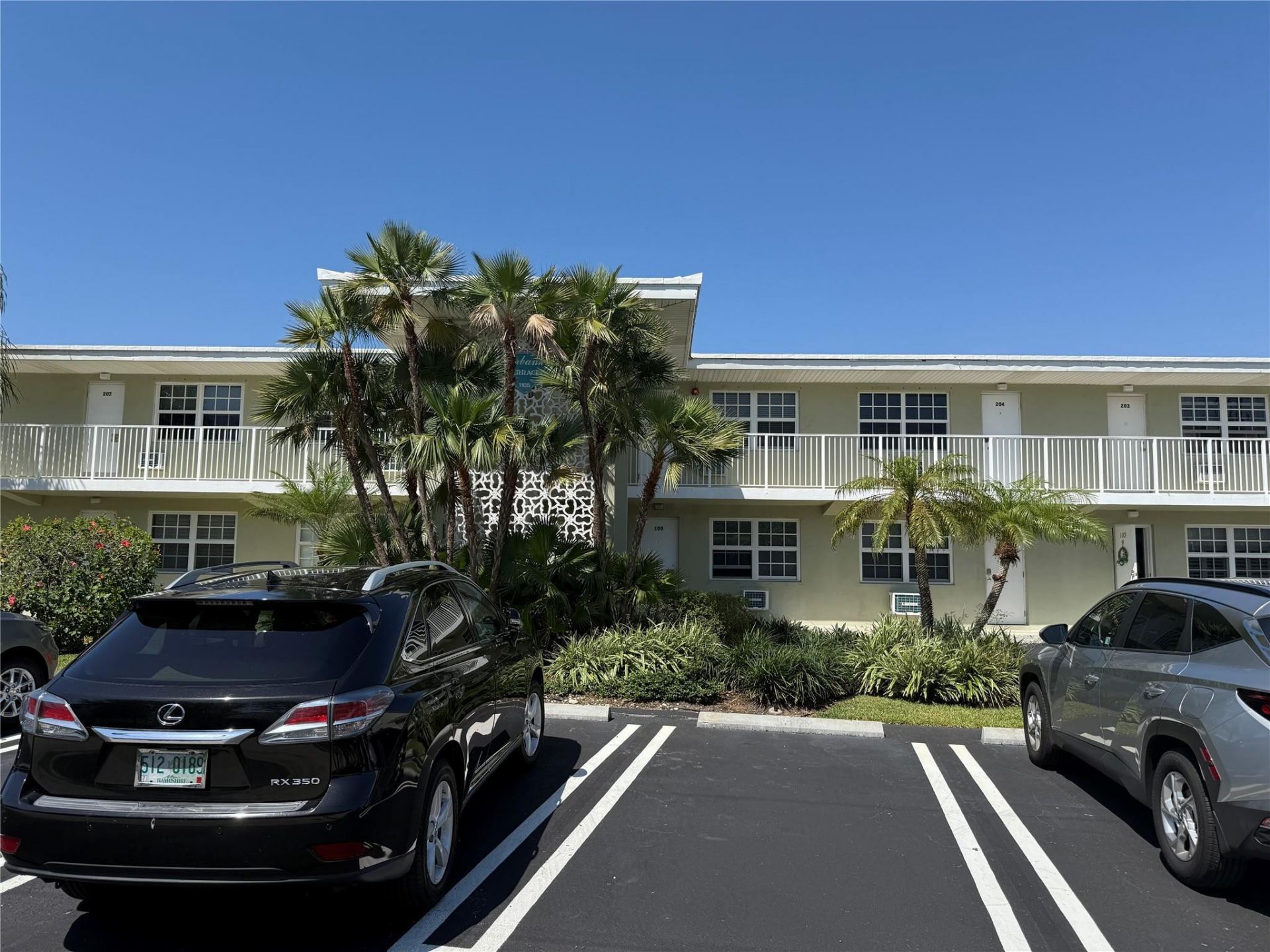 1105 S Riverside Drive, Unit 205, Pompano Beach, FL 33062 Photo