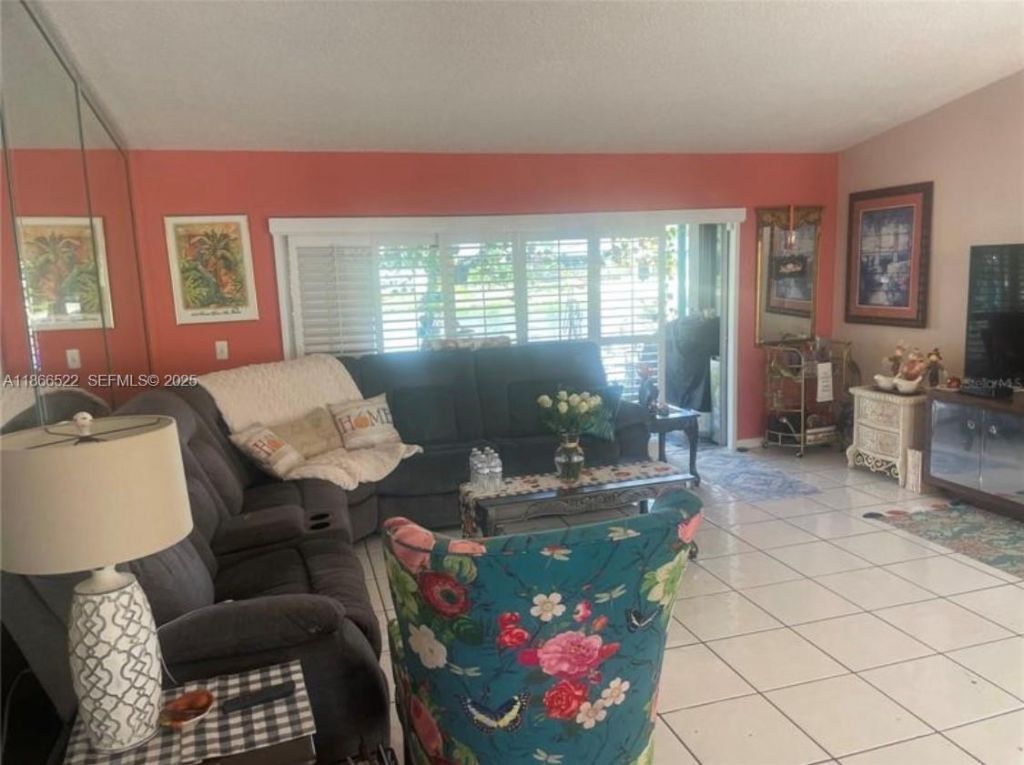 7551 SW 42nd Pl, Davie, FL 33314 Photo