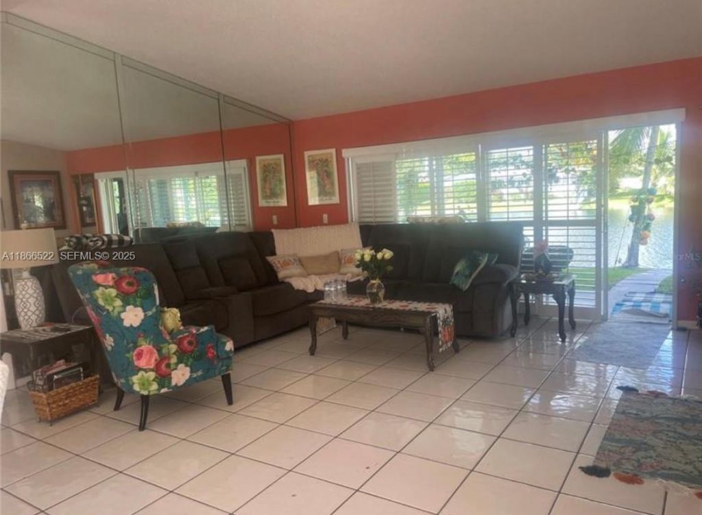 7551 SW 42nd Pl, Davie, FL 33314 Photo