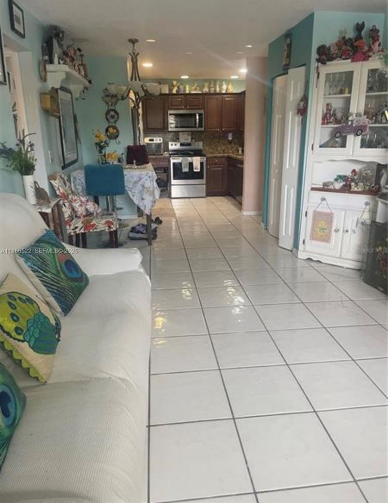 7551 SW 42nd Pl, Davie, FL 33314 Photo