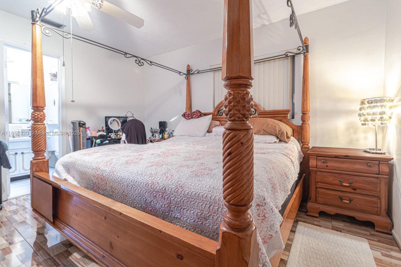 4231 NW 49th Ave, Lauderdale Lakes, FL 33319 Photo