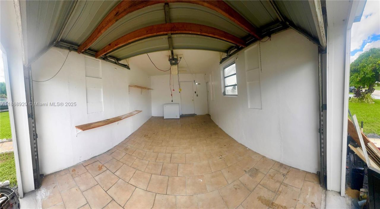 4231 NW 49th Ave, Lauderdale Lakes, FL 33319 Photo