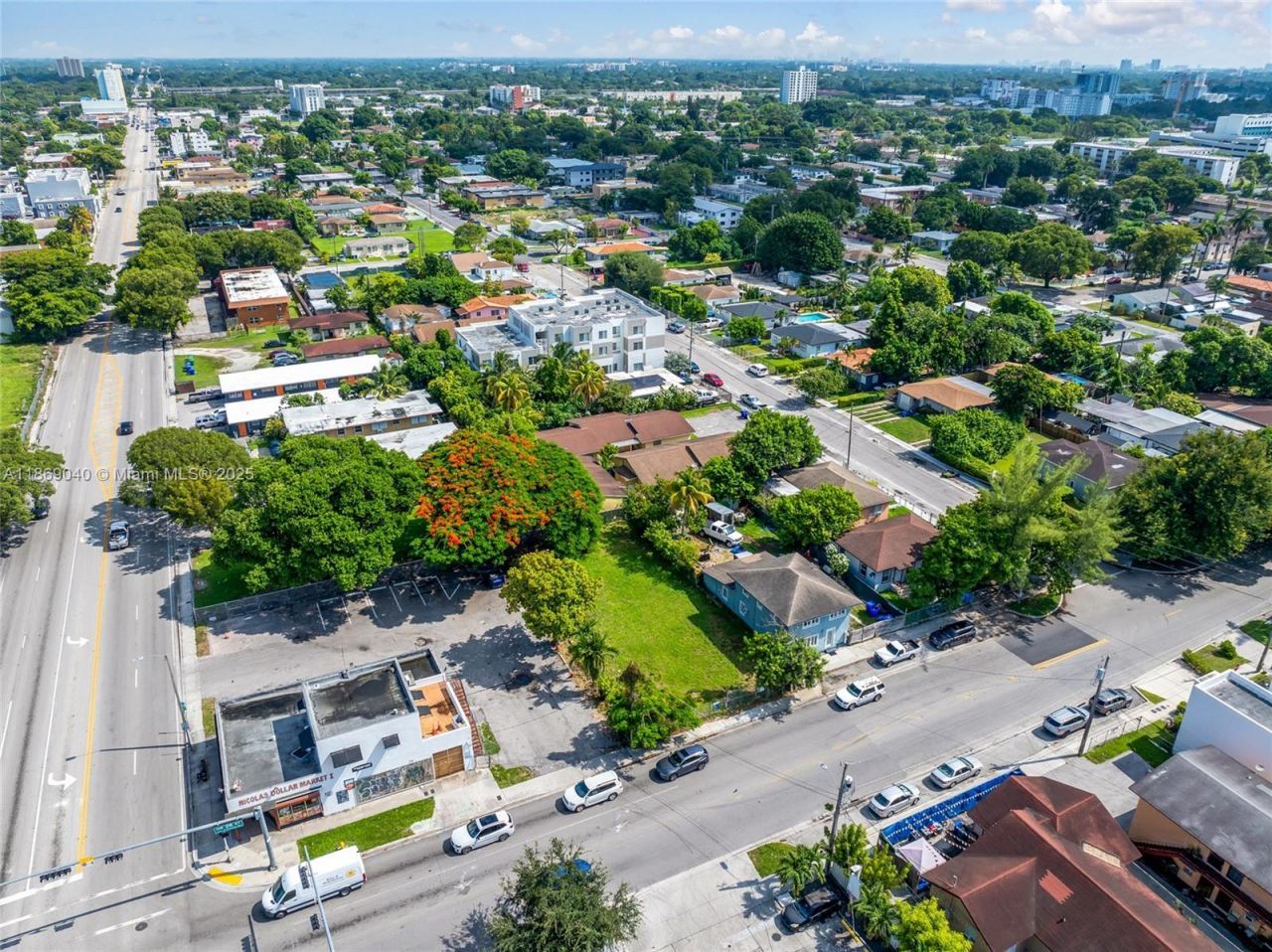 2177 NW 28th St, Miami, FL 33142 Photo