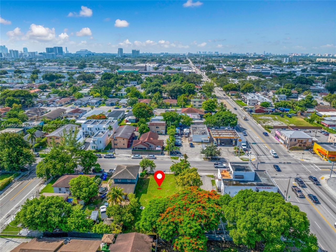 2177 NW 28th St, Miami, FL 33142 Photo