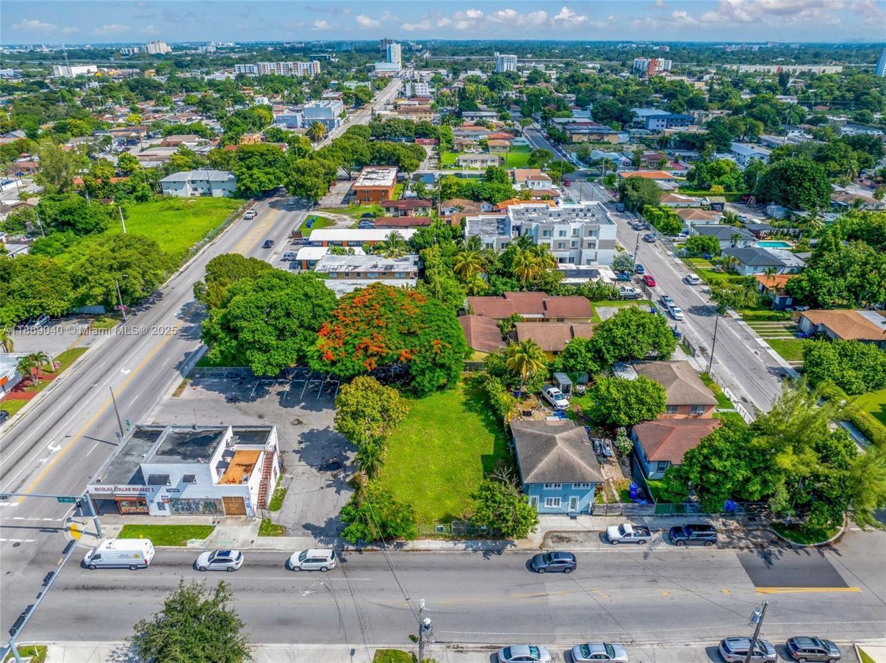 2177 NW 28th St, Miami, FL 33142 Photo