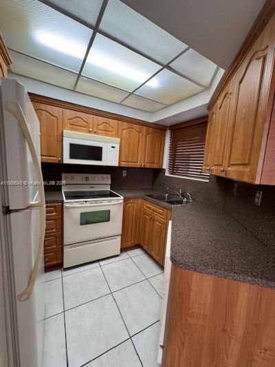 8335 SW 152nd Ave, Unit PH2, Miami, FL 33193 Photo