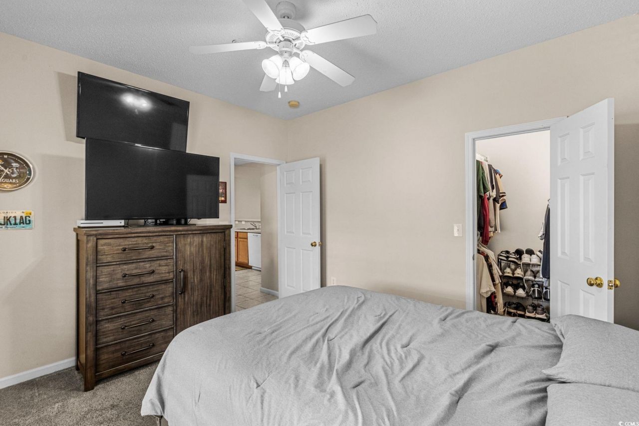 5792 Longwood Dr. Photo 18