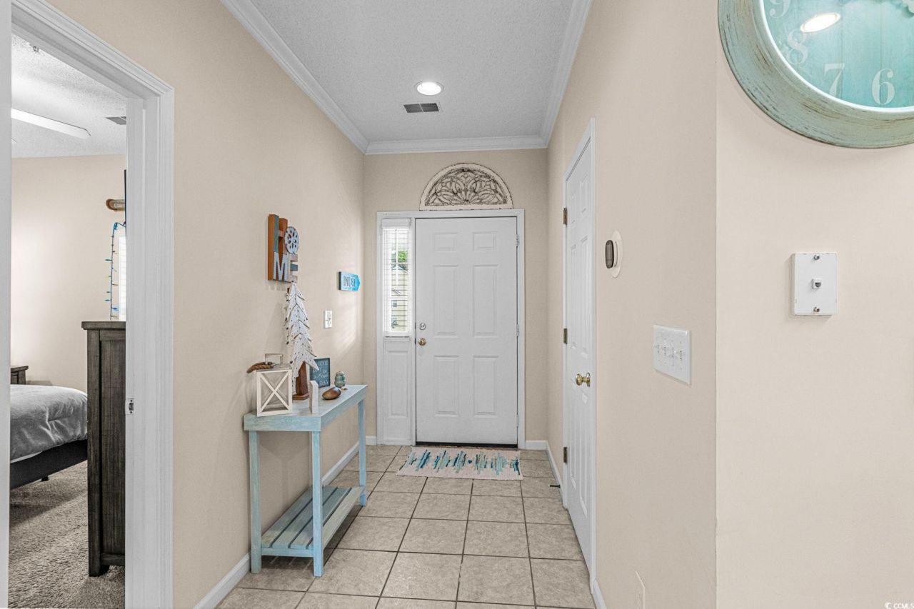 5792 Longwood Dr. Photo 6