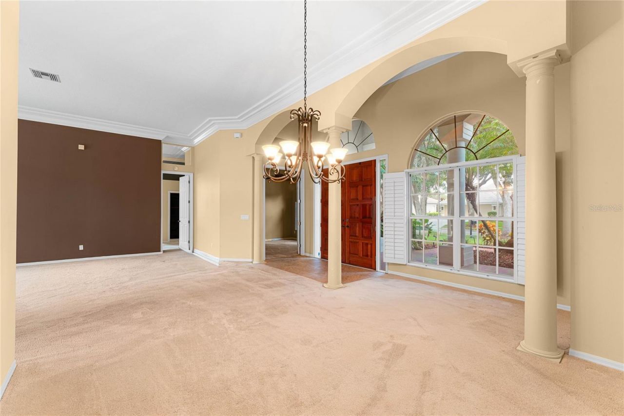 9117 Woodridge Run Drive, Tampa, FL 33647 Photo