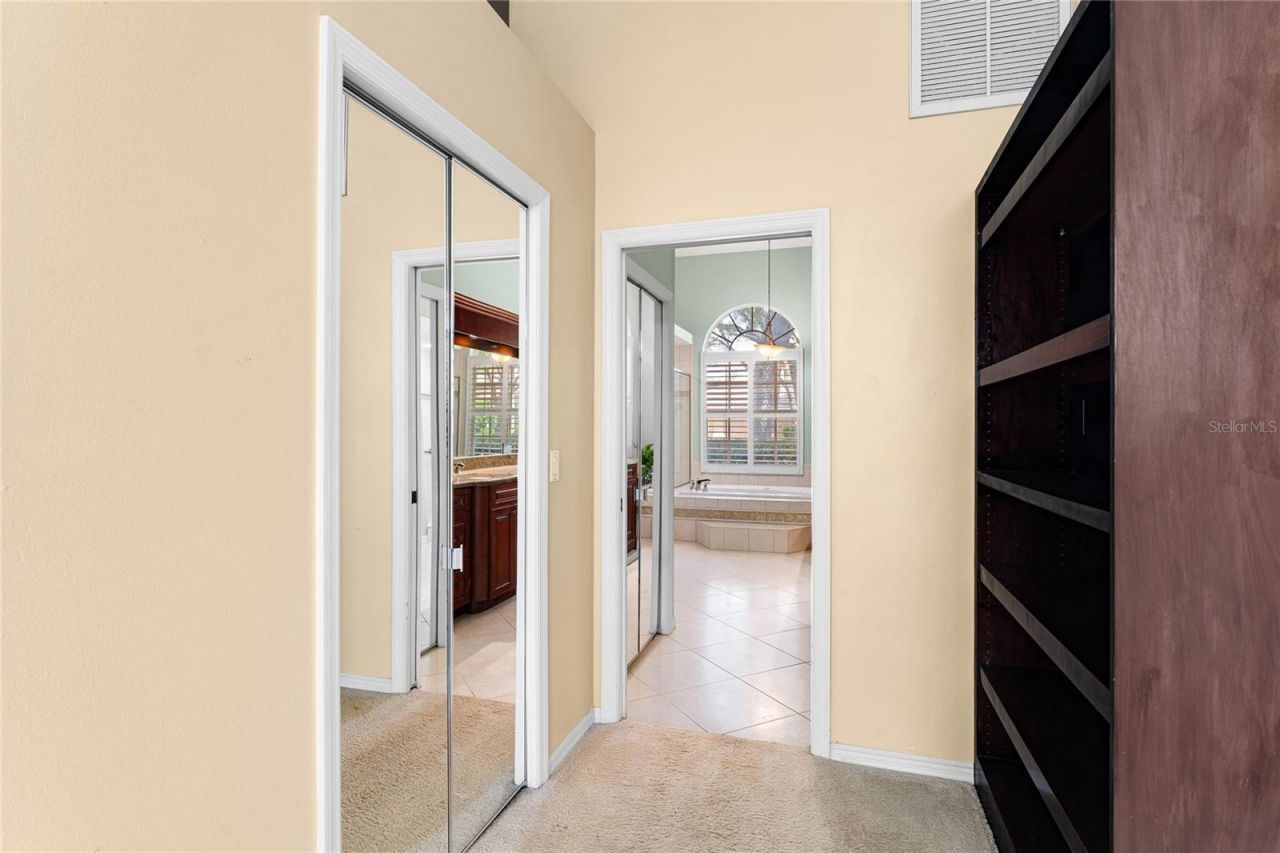 9117 Woodridge Run Drive, Tampa, FL 33647 Photo