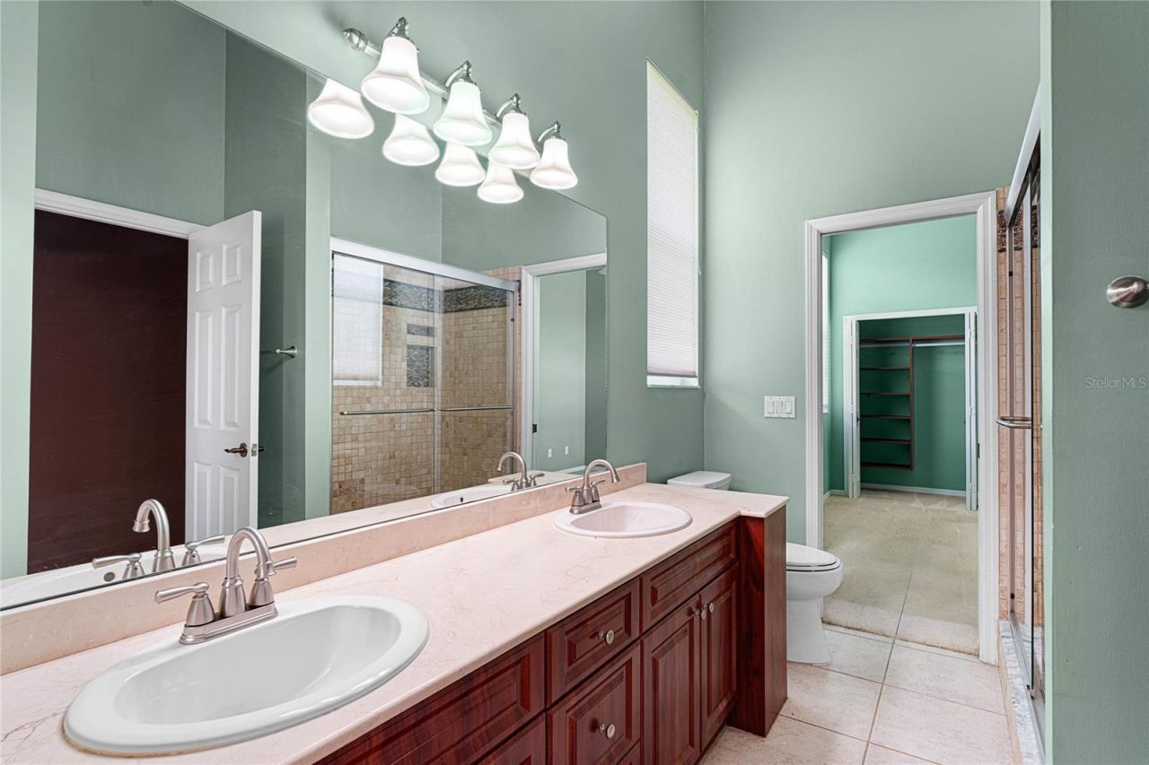 9117 Woodridge Run Drive, Tampa, FL 33647 Photo