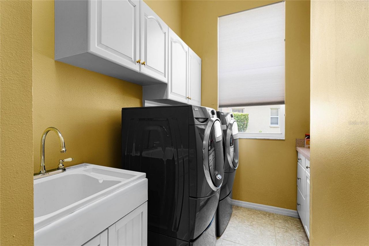 9117 Woodridge Run Drive, Tampa, FL 33647 Photo