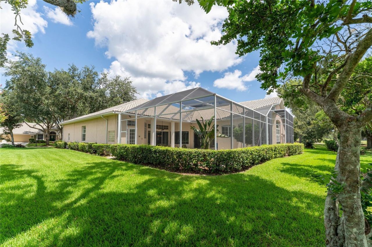 9117 Woodridge Run Drive, Tampa, FL 33647 Photo