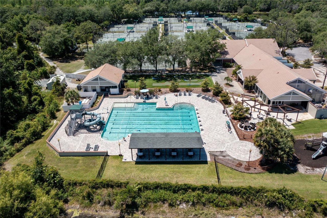 9117 Woodridge Run Drive, Tampa, FL 33647 Photo