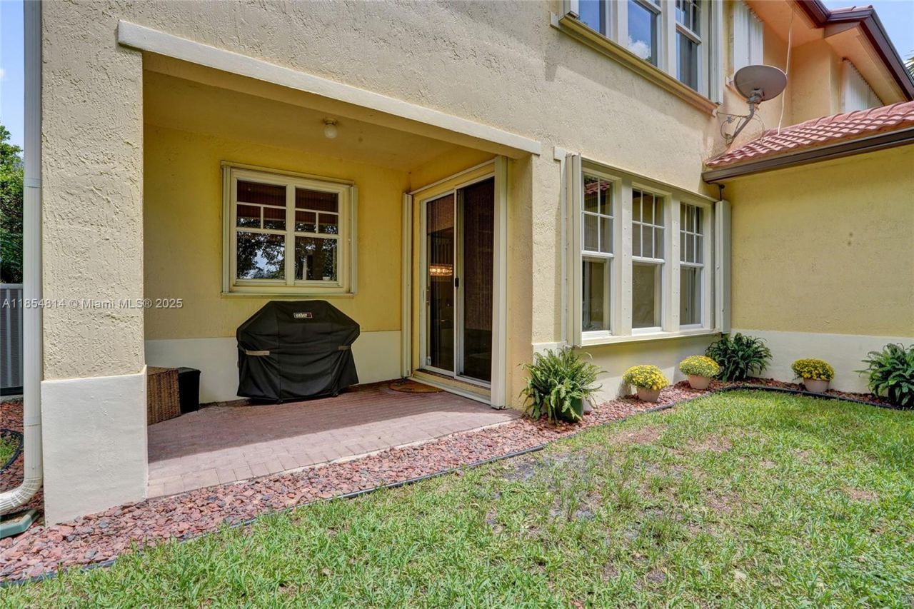 5724 NW 120th Ave, Coral Springs, FL 33076 Photo