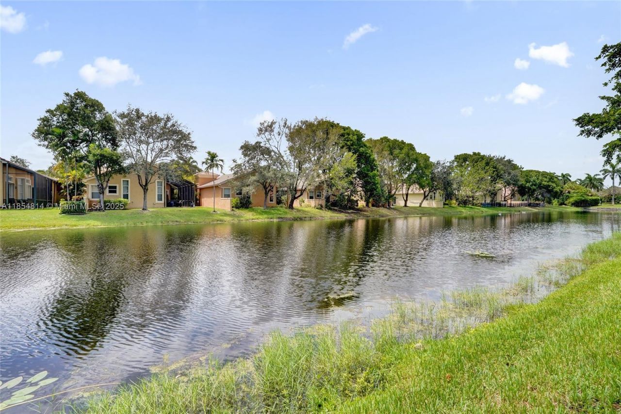 5724 NW 120th Ave, Coral Springs, FL 33076 Photo