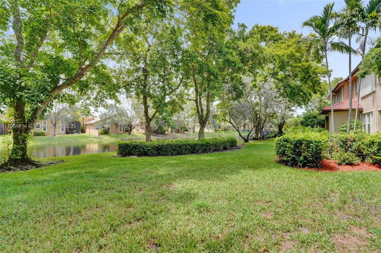 5724 NW 120th Ave, Coral Springs, FL 33076 Photo