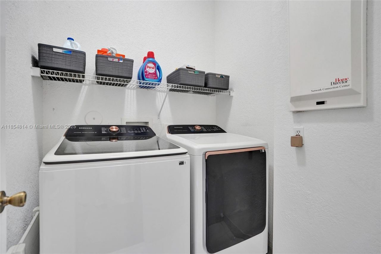 5724 NW 120th Ave, Coral Springs, FL 33076 Photo