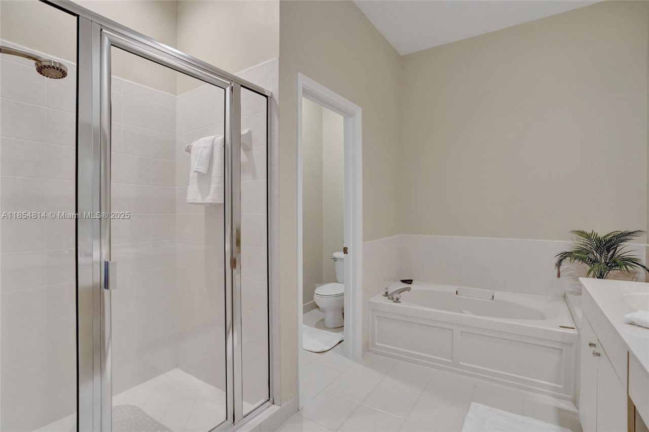 5724 NW 120th Ave, Coral Springs, FL 33076 Photo