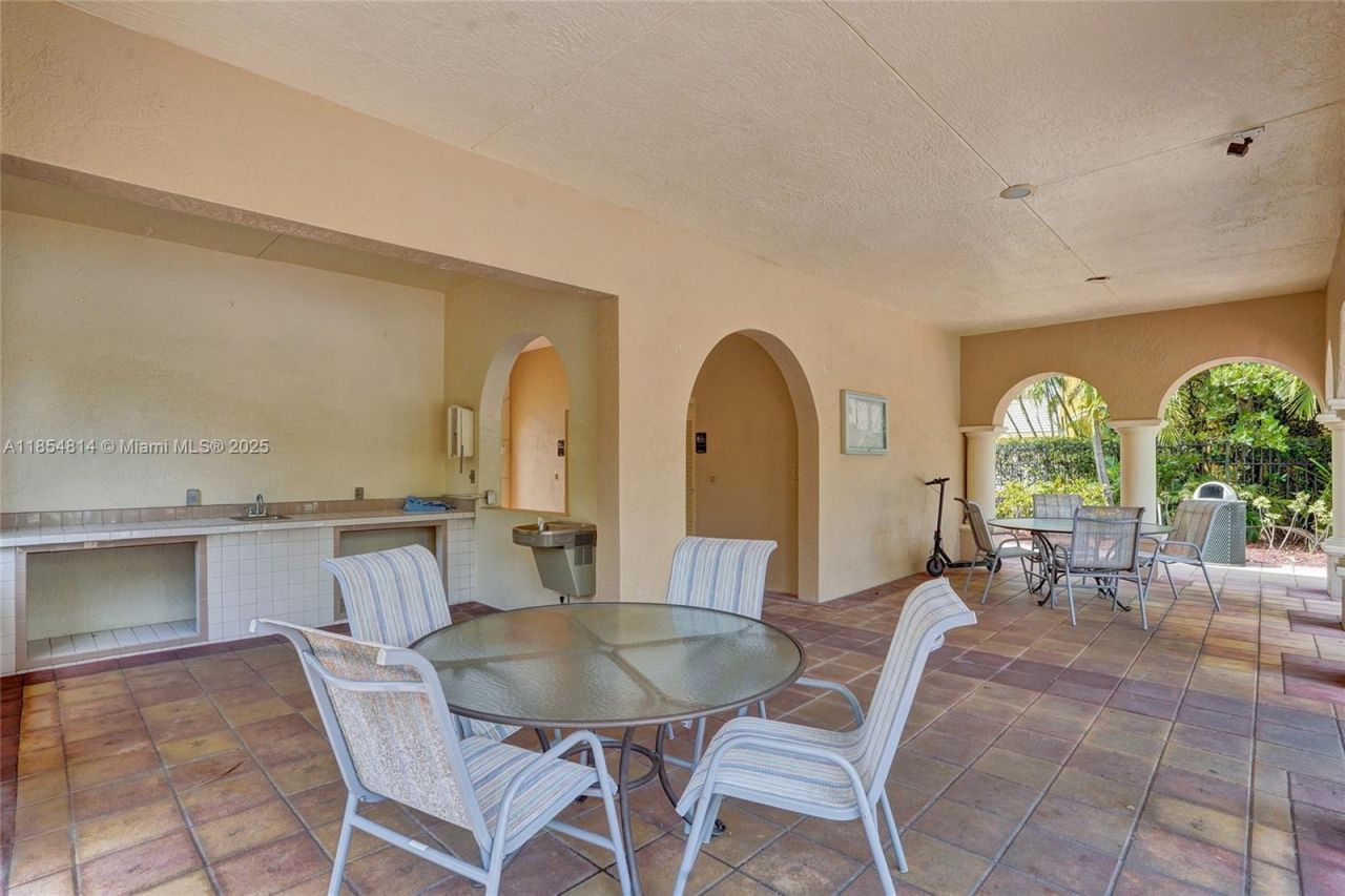 5724 NW 120th Ave, Coral Springs, FL 33076 Photo